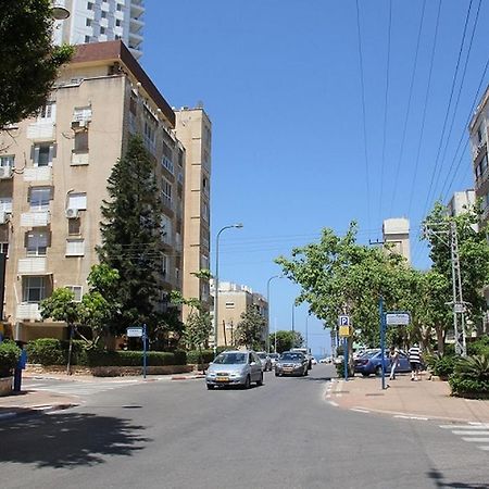 Gk Apartments 2Bdr In Netanya Bialik Street Bagian luar foto